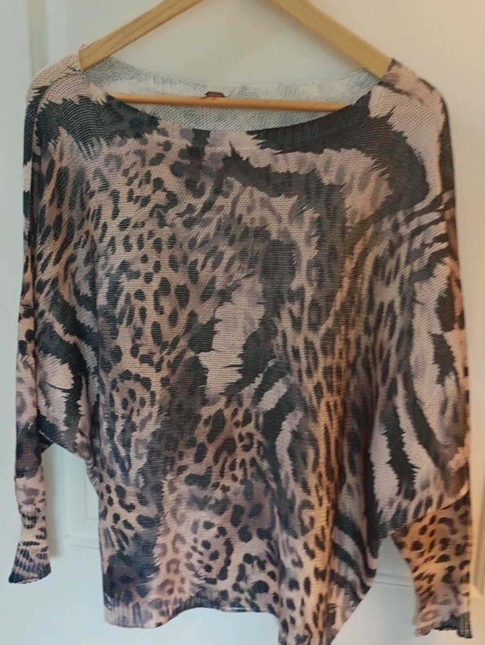 Free People ~ Wild Animal Print Lightweight Sweater (L/XL)